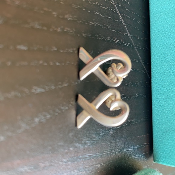 Tiffany & Co. Paloma Picasso Loving Heart Earrings - Picture 6 of 14